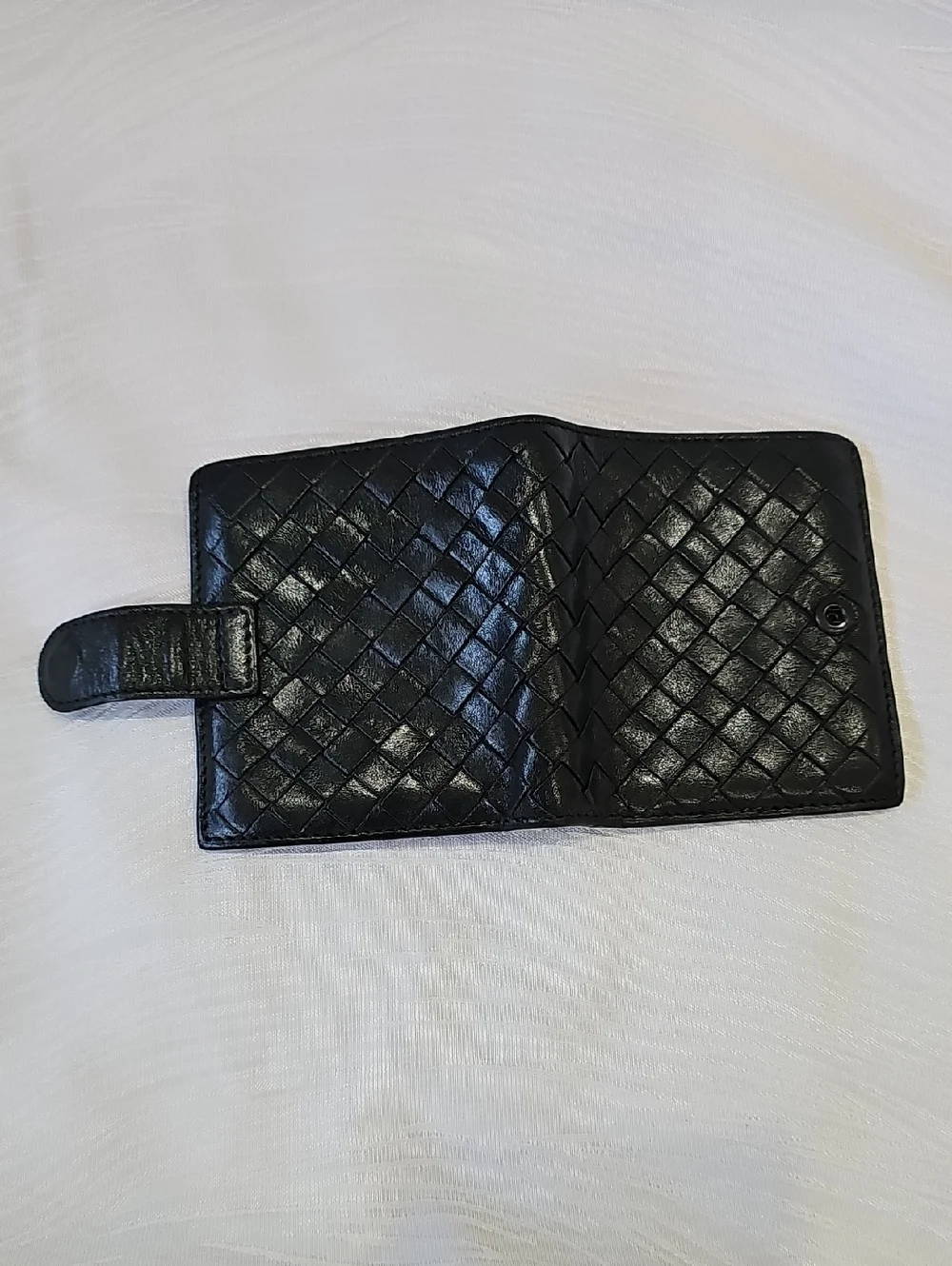 Bottega Veneta Black Leather Small Snap Wallet - Picture 3 of 12